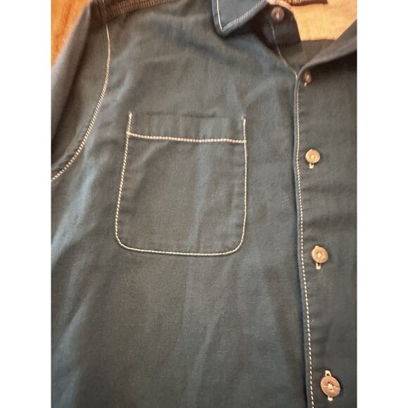 Tommy Bahama Long Sleeve Button Up Shirt Men‘s Size Large Soft Comfort Stitching - Picture 6 of 15